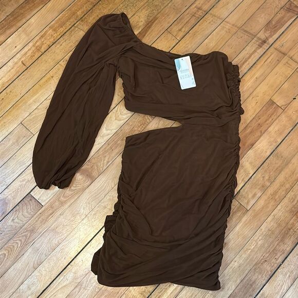 NWT BTFBM Brown One Shoulder Ruched Dress Sheer Long Sleeve Side Cut Out Size XL - Picture 2 of 6